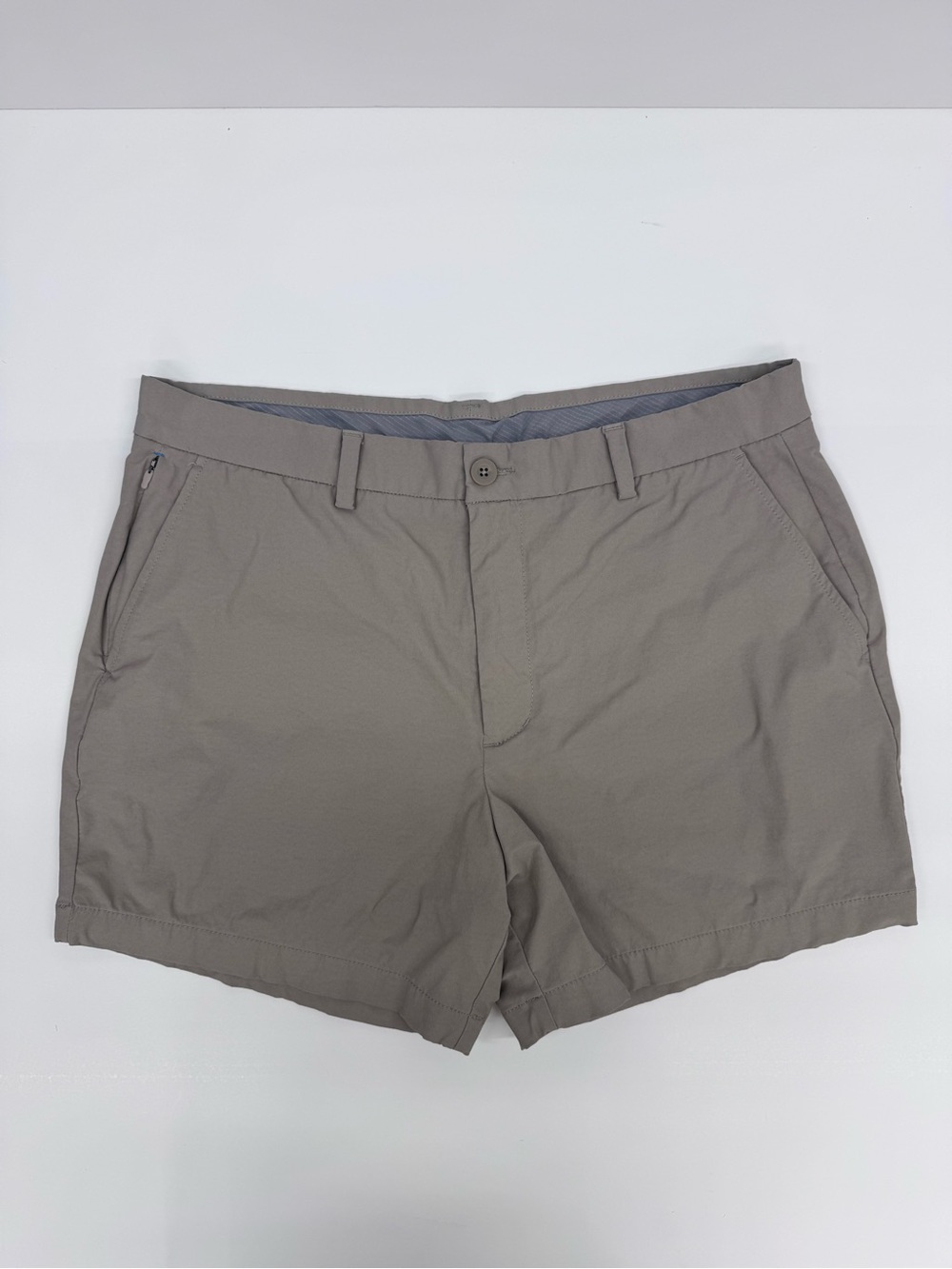 Vineyard Vines Men's Flat Front OTG Hybrid Shorts - Taupe